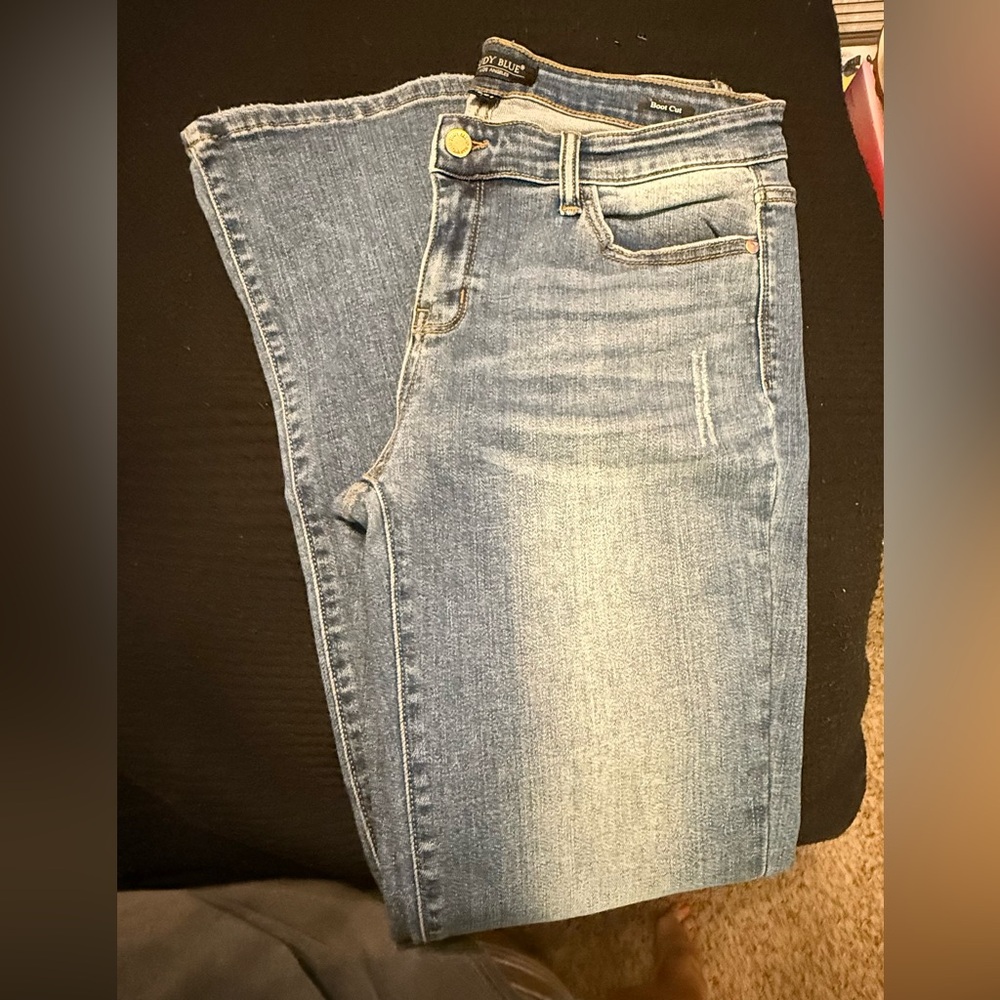 Judy Blue Light Wash Skinny Jeans